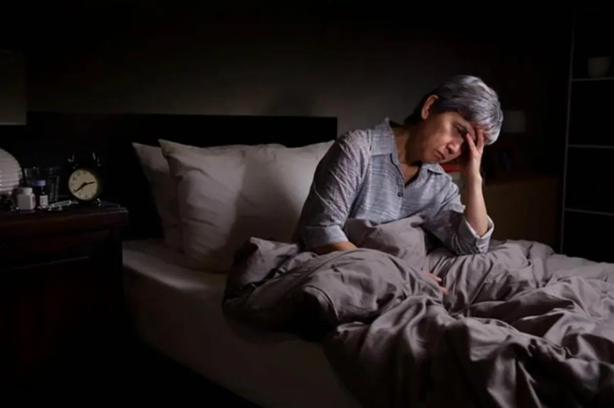 Mất ngủ không chỉ gây mệt mỏi vào ngày hôm sau mà còn gia tăng sự lão hóa và ảnh hưởng nặng nề đến sức khỏe tinh thần