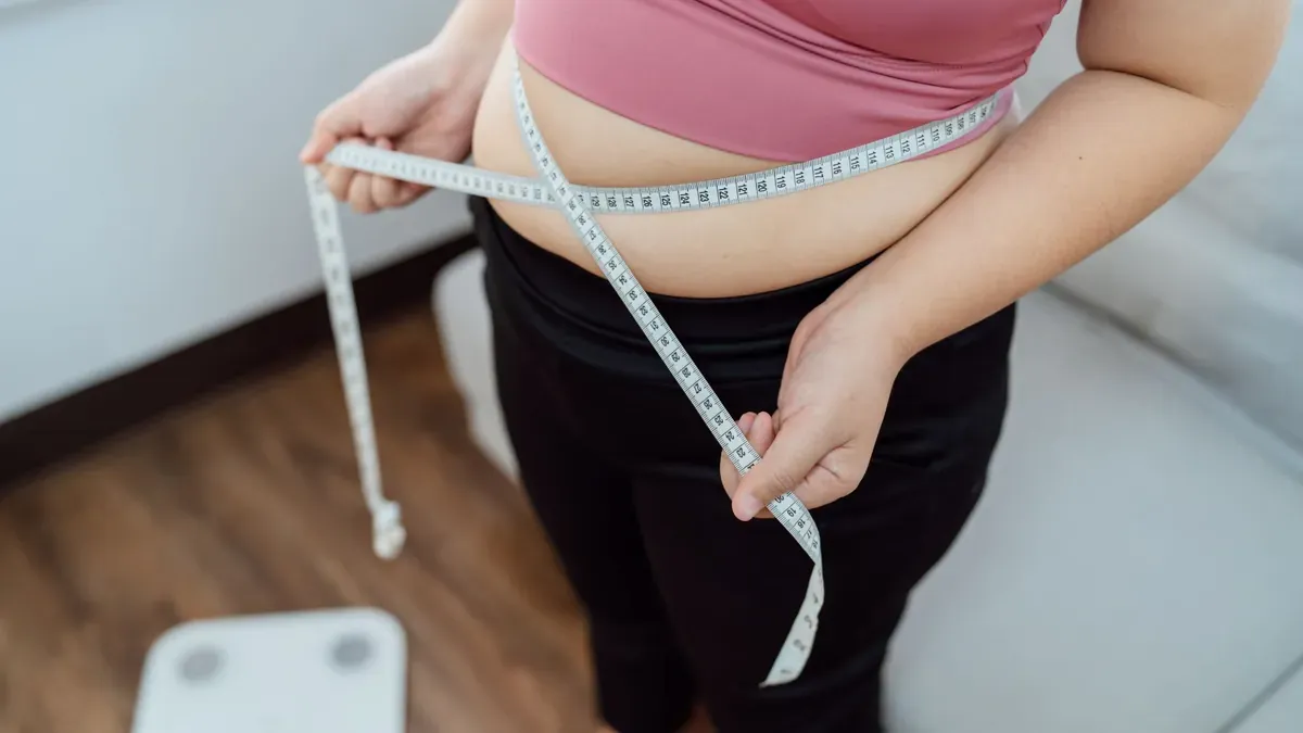 Kiểm soát cân nặng và dinh dưỡng sẽ giúp bạn phòng tránh được hiện tượng ngủ ngáy hiệu quả