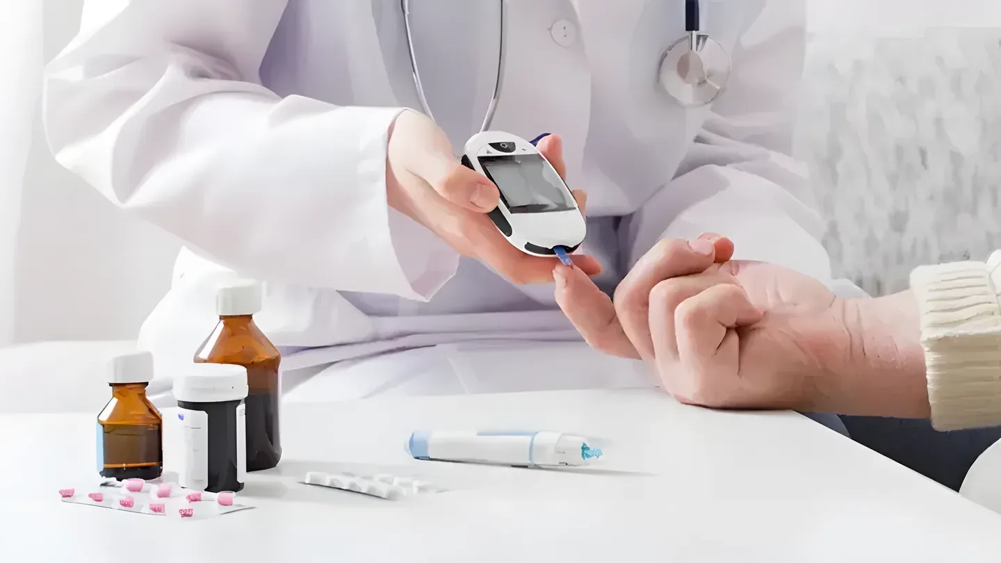 Mục tiêu điều trị là kiểm soát đường huyết suốt đời; giúp người bệnh sống khỏe mạnh, giảm tối đa