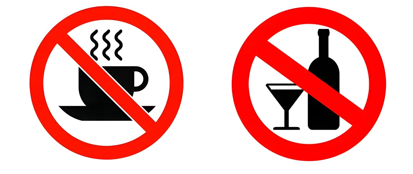 Tránh các đồ uống có chứa caffeine hoặc có cồn vào buổi chiều