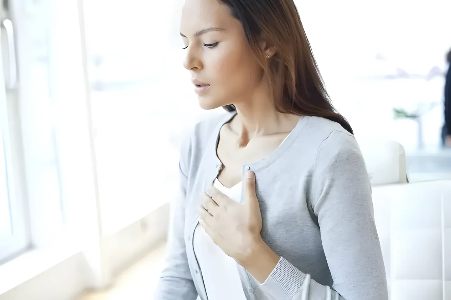 Dấu hiệu và triệu chứng nhồi máu cơ tim