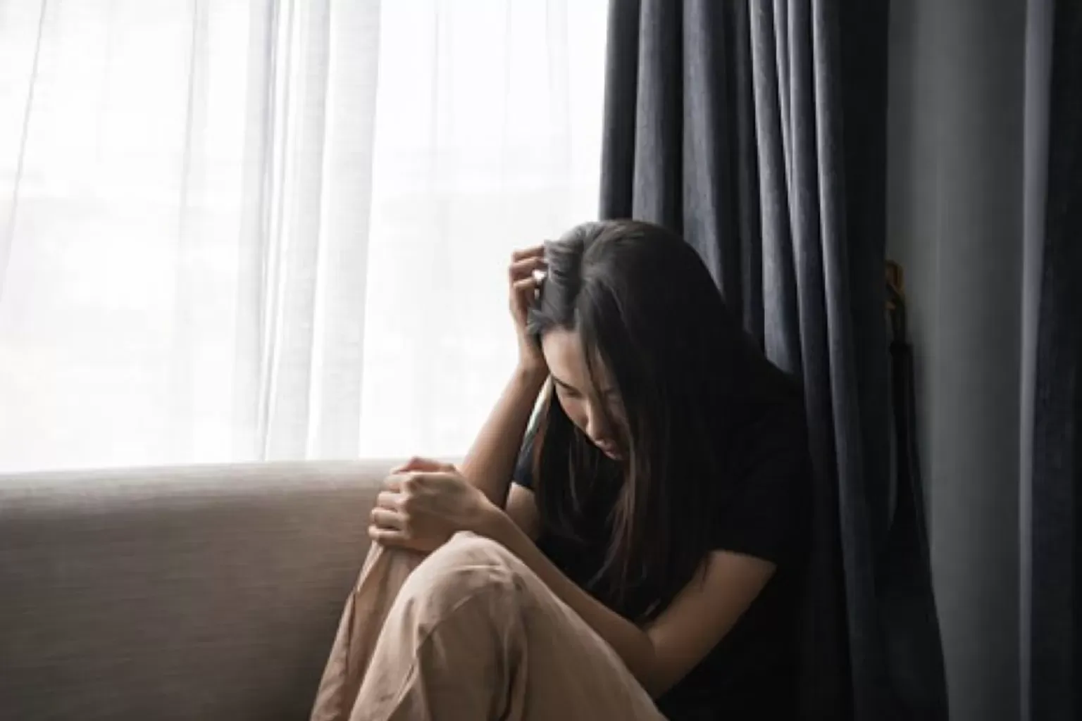 Thiếu hụt Serotonin gây ra triệu chứng gì?
