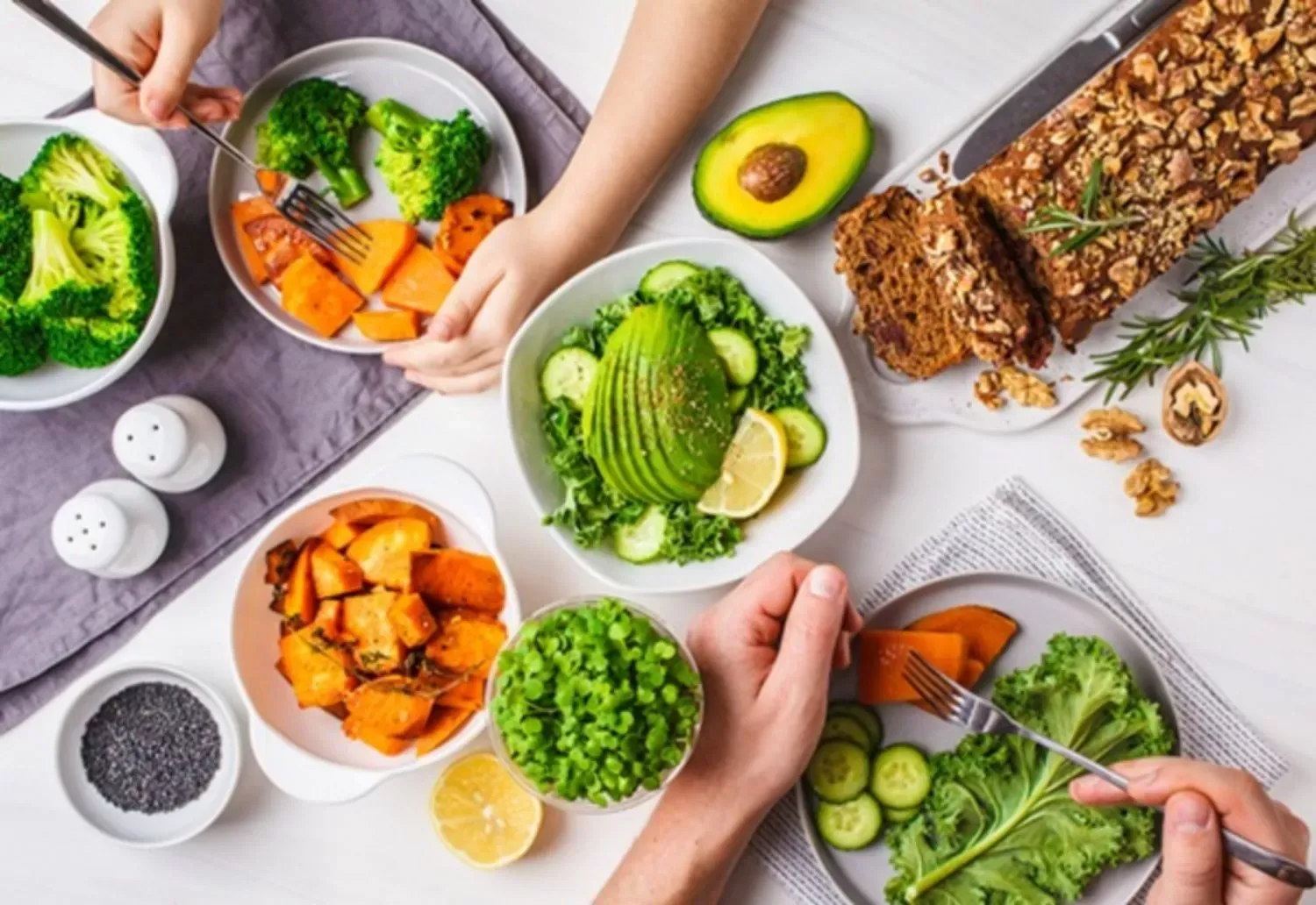 Chế độ dinh dưỡng cho người bị suy giảm trí nhớ
