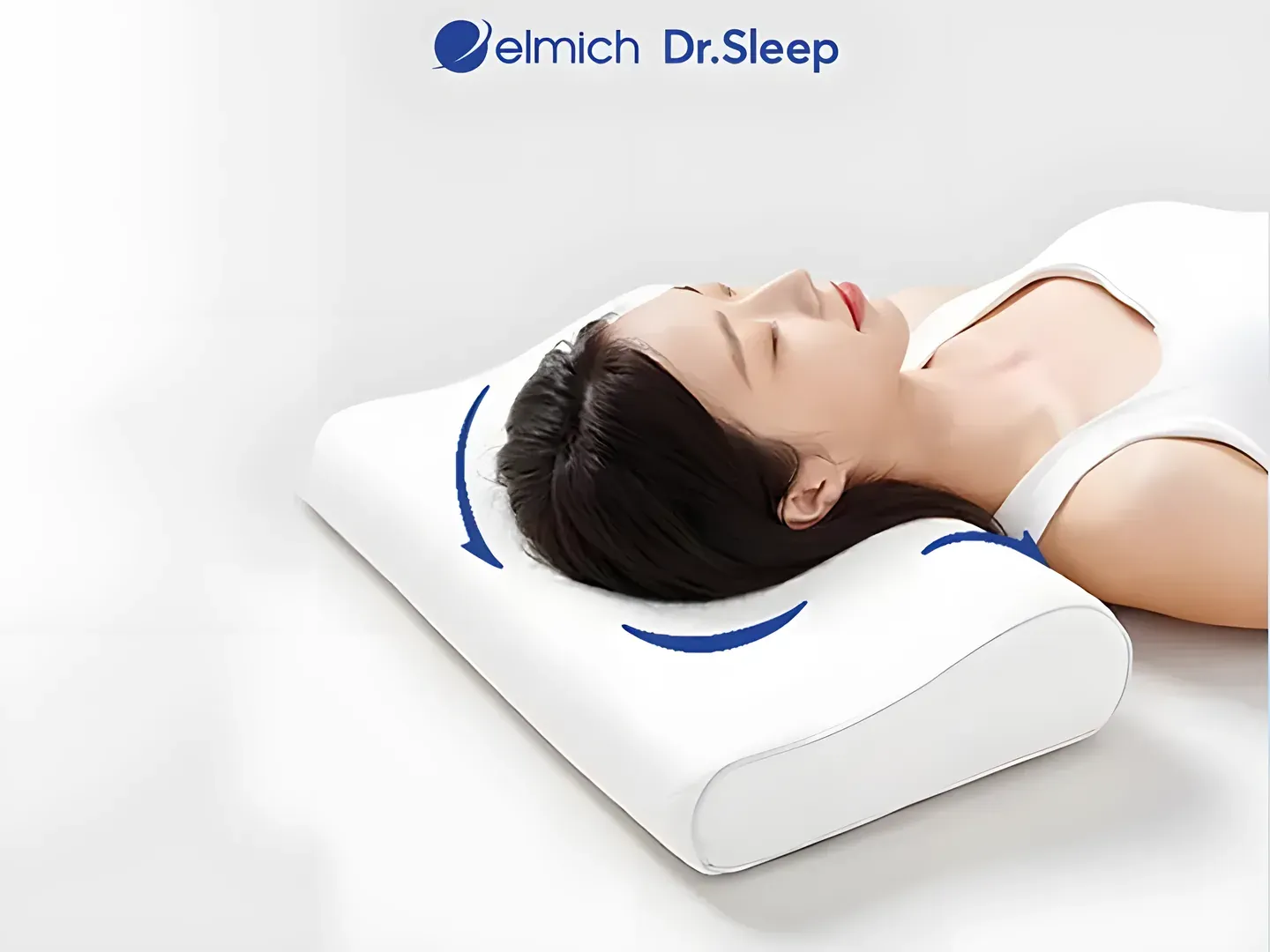 Người phụ nữ nằm ngửa trên gối lượn sóng có phần đỡ cổ